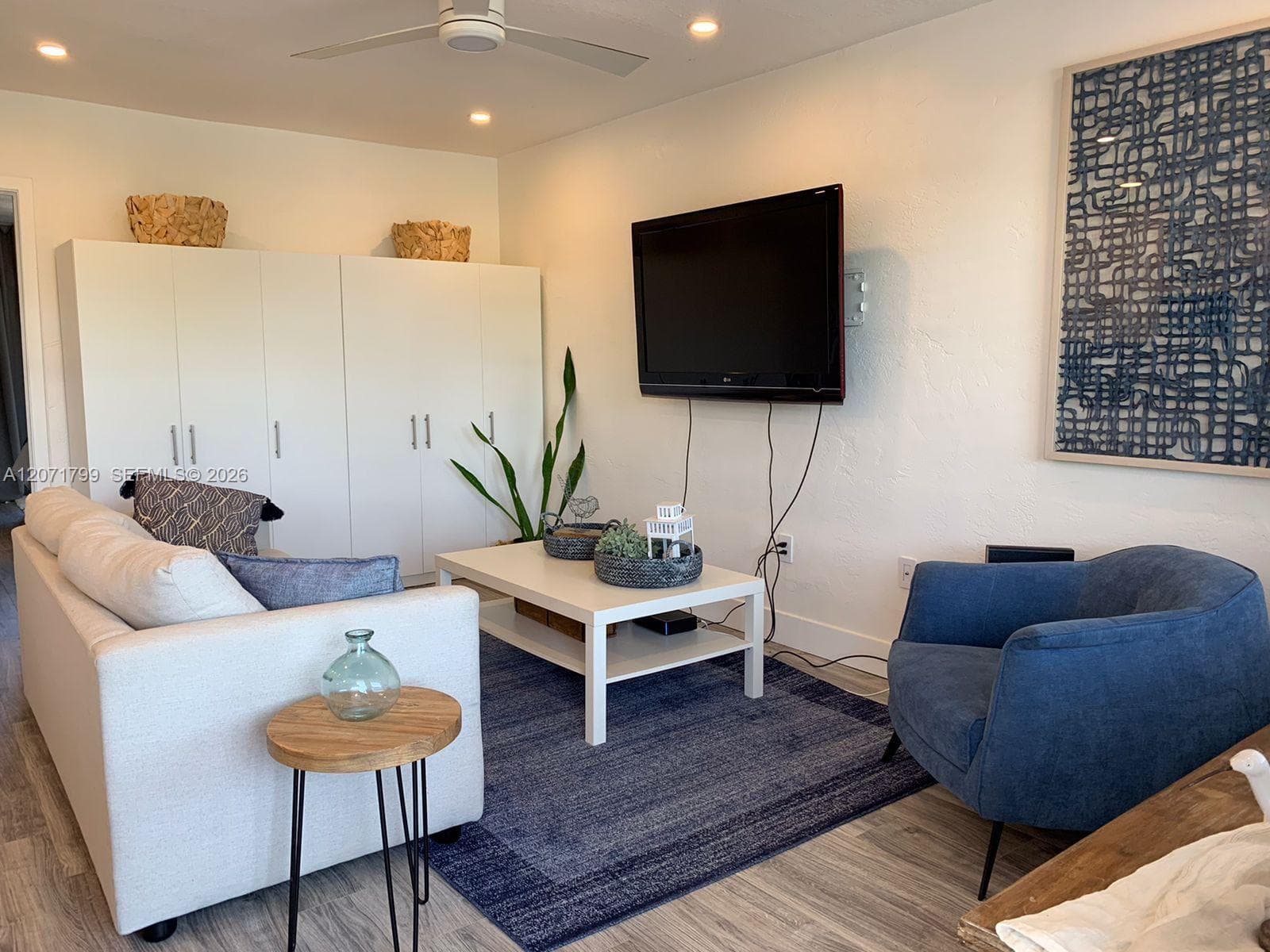 1860 Venice Park Dr # 206, North Miami FL 33181 photo 4