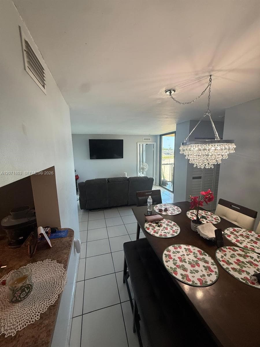 11790 SW 18th St # 3, Miami FL 33175 photo 4