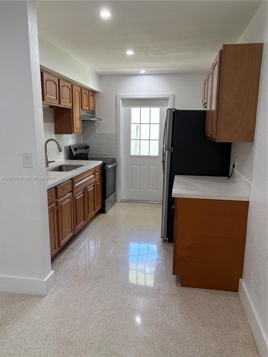 5080 SW 26th AVe # 2, Fort Lauderdale FL 33312 photo 2