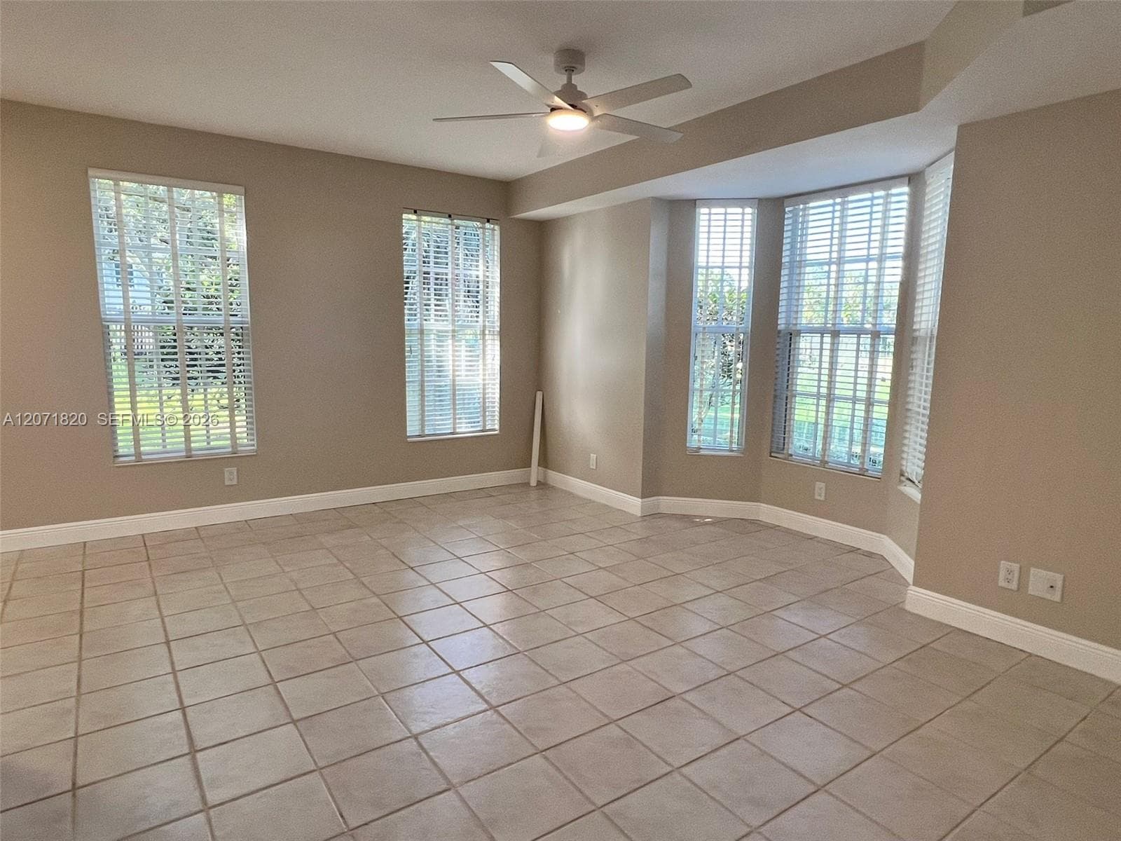 314 Legare Ct, Jupiter FL 33458 photo 2