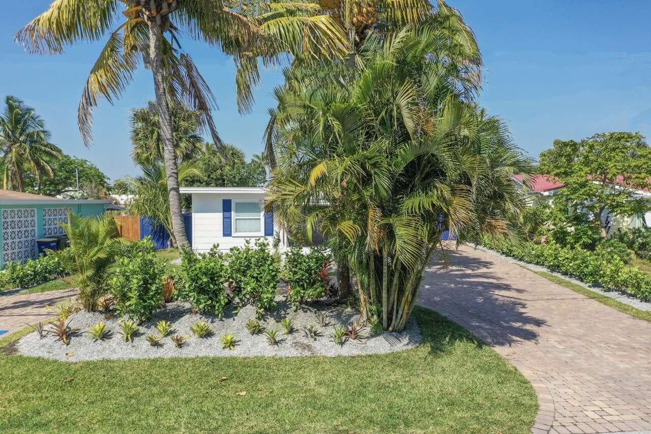 307 Granada Street, Fort Pierce FL 34949 photo 2