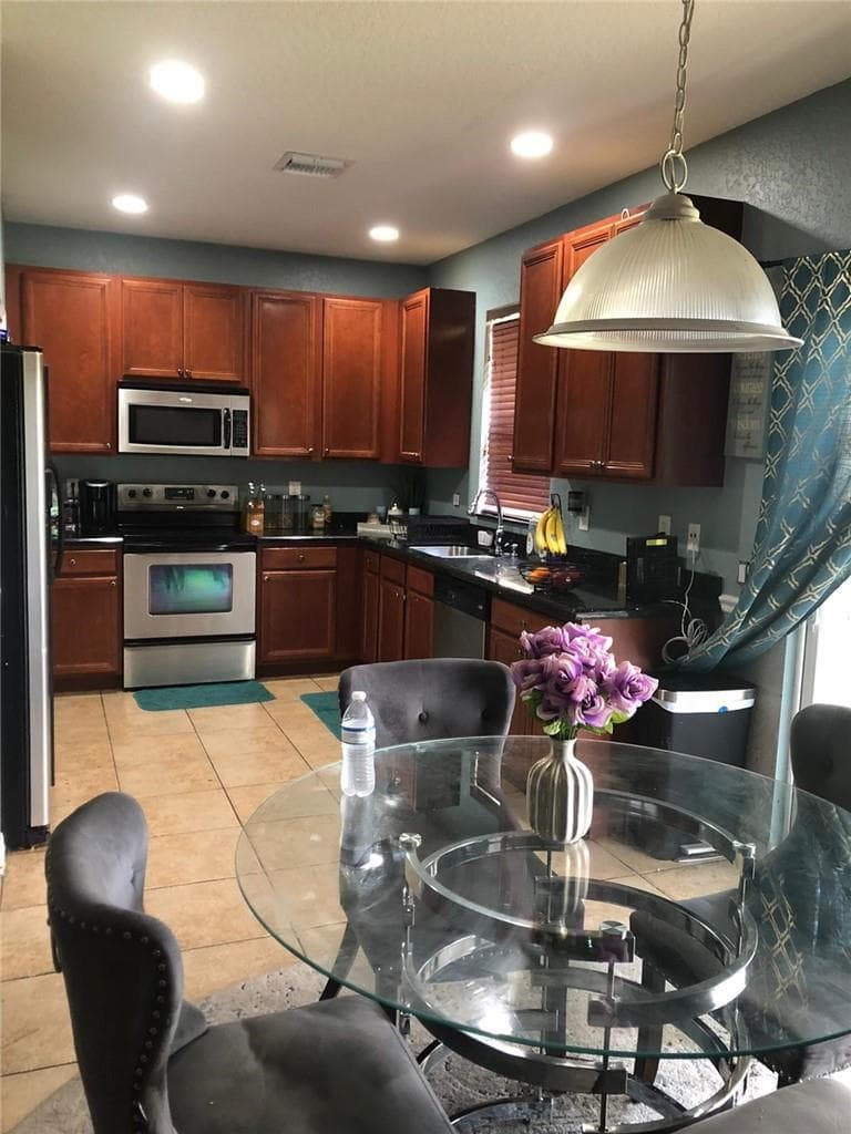 5838 Gypsum Place, West Palm Beach FL 33413 photo 4