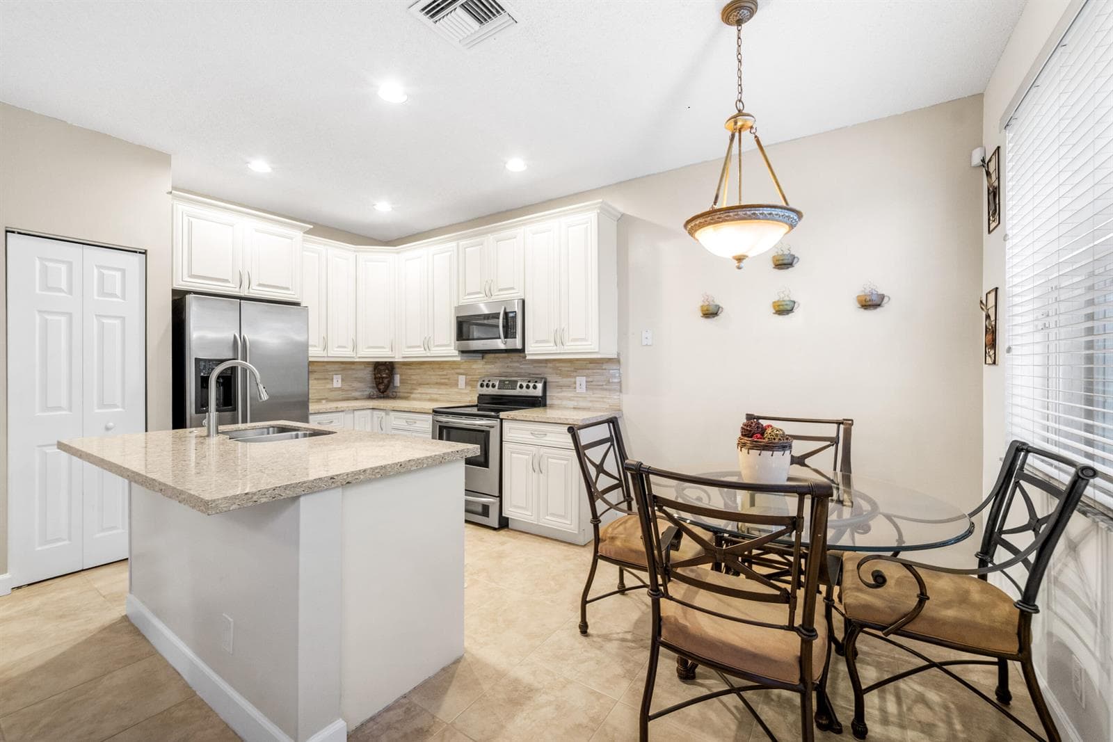 5106 Heron Court, Coconut Creek FL 33073 photo 3