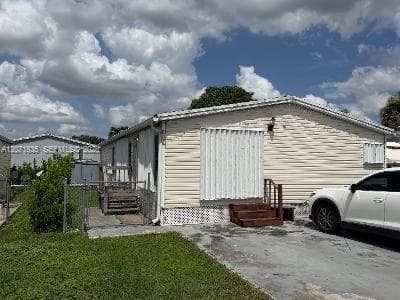 19800 SW 180th Ave unit 131, Miami FL 33187 photo 3