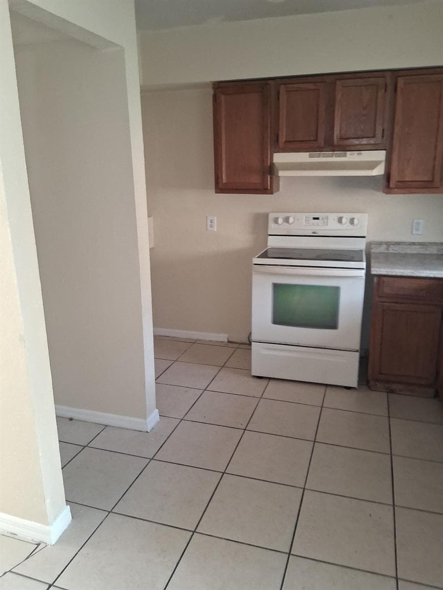 2901 AVENUE D, Fort Pierce FL 34947 photo 2