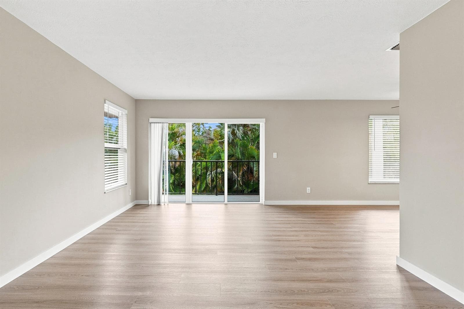 1180 CARLTON Court # 206A, Fort Pierce FL 34949 photo 4