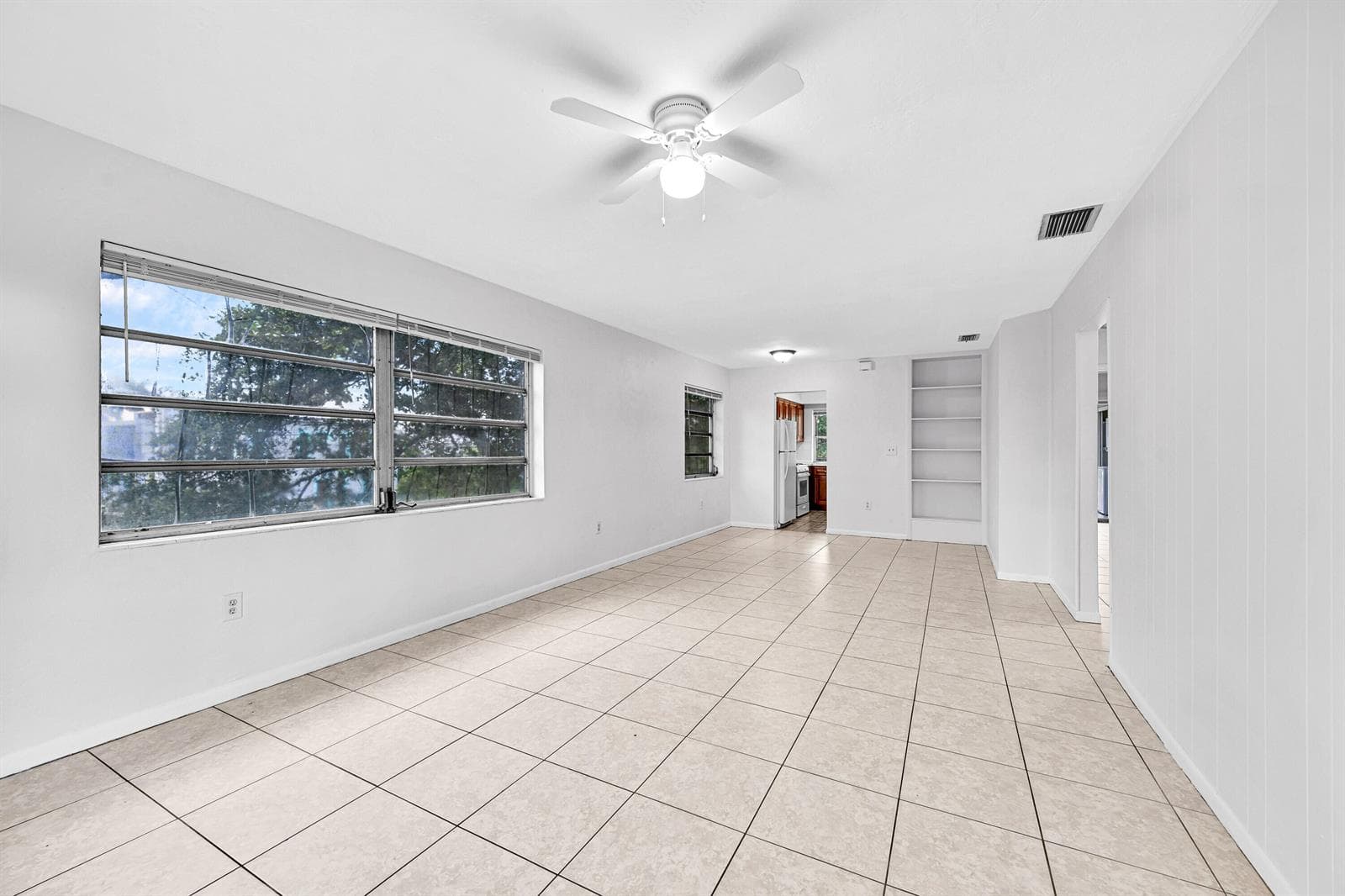 199 SW 15th Street # 3, Boca Raton FL 33432 photo 3