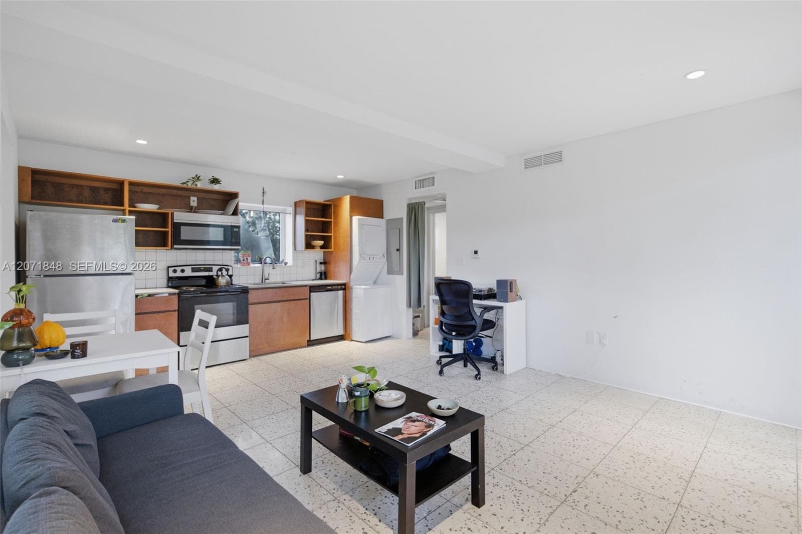 127 NW 74th St # 2, Miami, FL 33150 photo 3