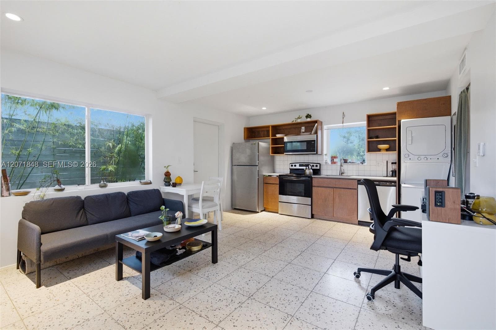 127 NW 74th St # 2, Miami, FL 33150