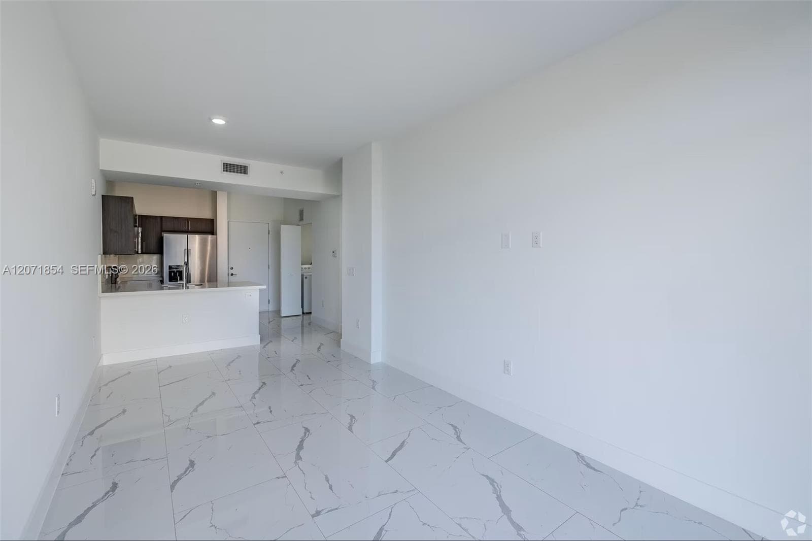 1 Curtiss Pkwy # 313, Miami Springs FL 33166 photo 4