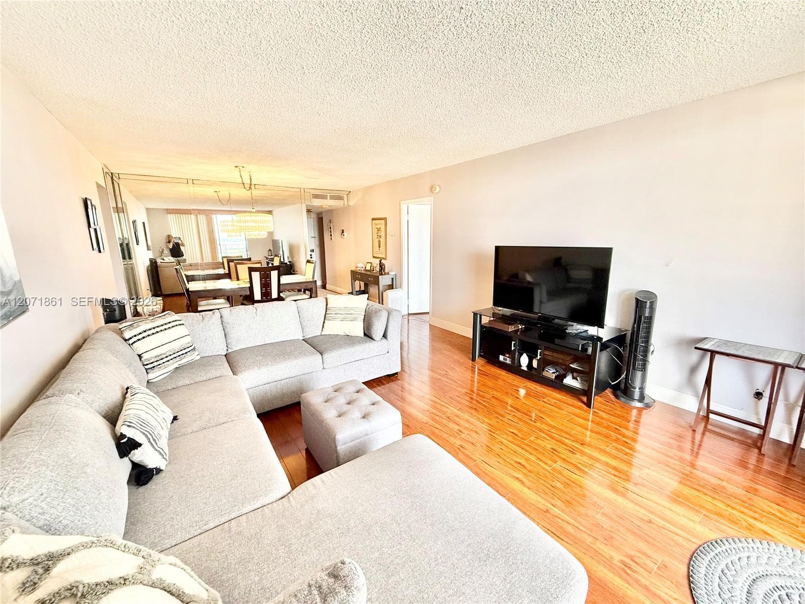 600 Three Islands Blvd # 1107, Hallandale Beach FL 33009 photo 4