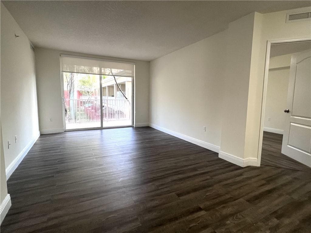 18335 NW 68 Avenue # 245-226, Hialeah FL 33015 photo 2