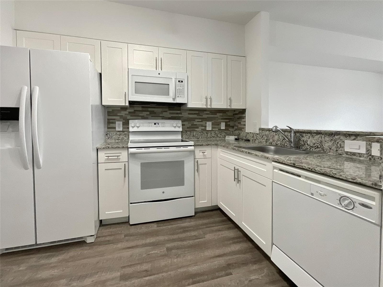 18335 NW 68 Avenue # 245-226, Hialeah FL 33015
