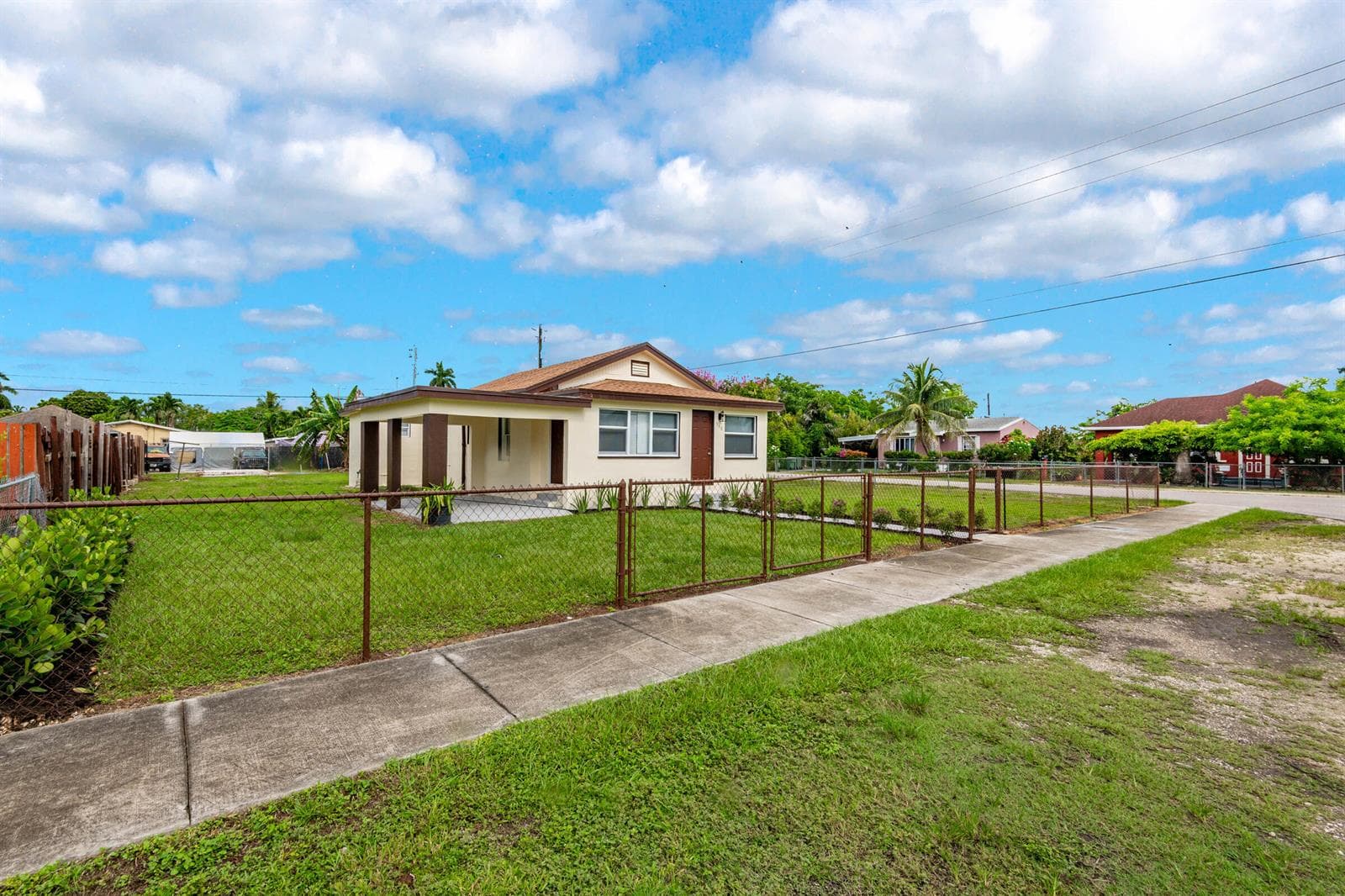 546 NW 5th Avenue, Homestead FL 33030 photo 4