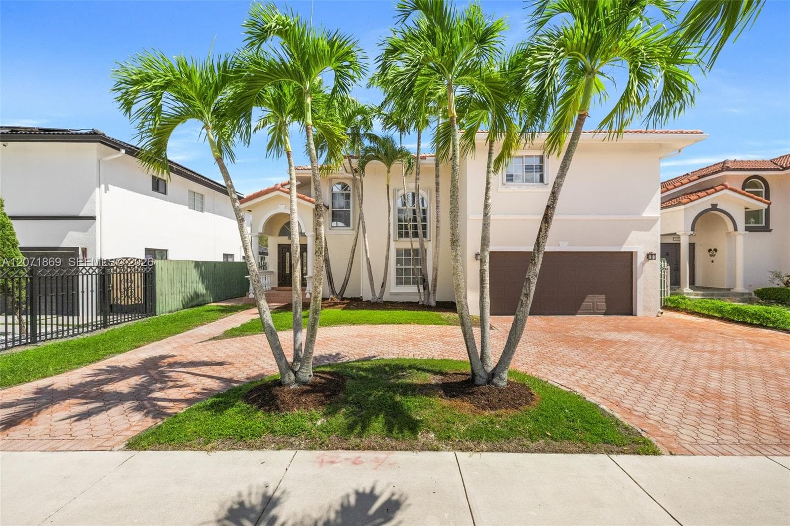 15753 SW 43rd St, Miami FL 33185 photo 2