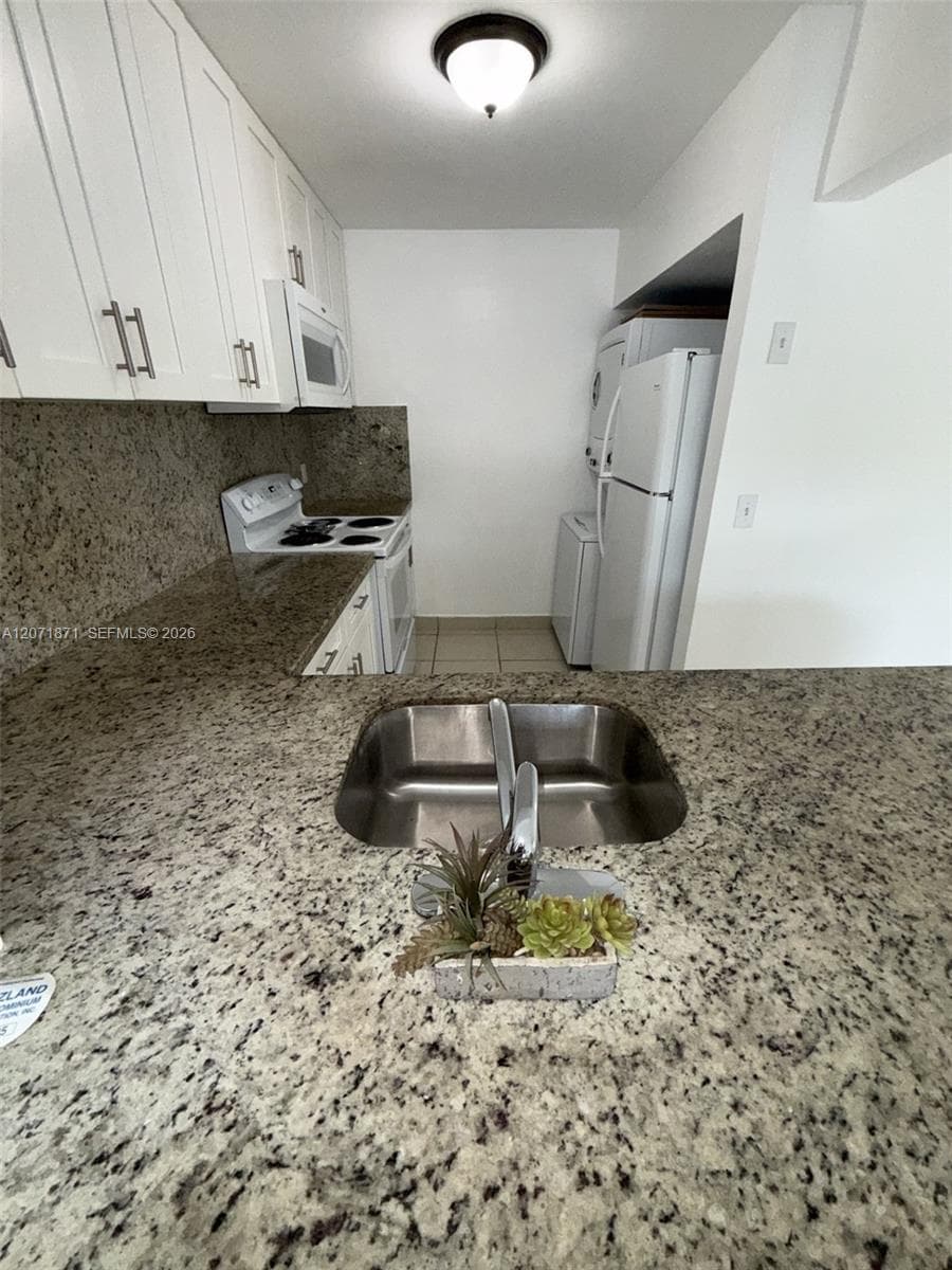 15324 SW 72nd St # 12-21, Miami, FL 33193 photo 4