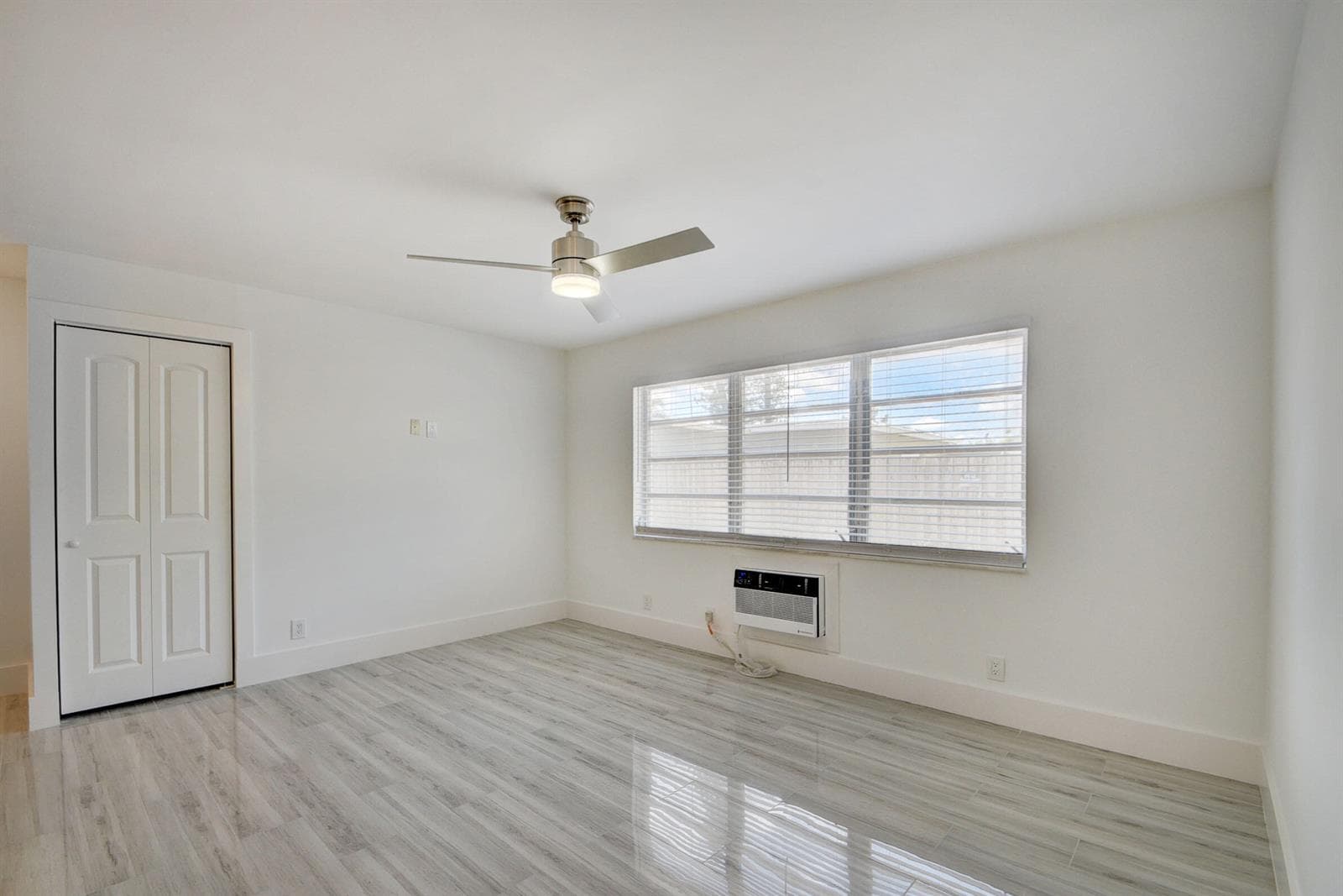 525 S Broadway # J, Lantana FL 33462 photo 4