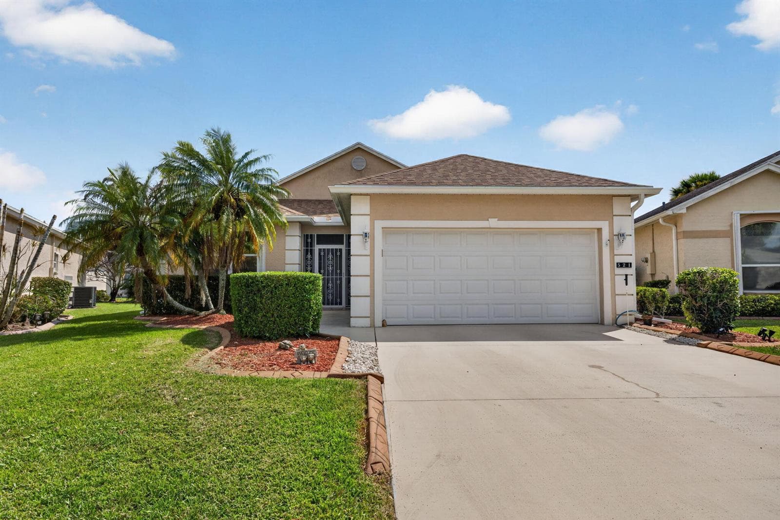 521 NW Galatone Court, Port St. Lucie FL 34986