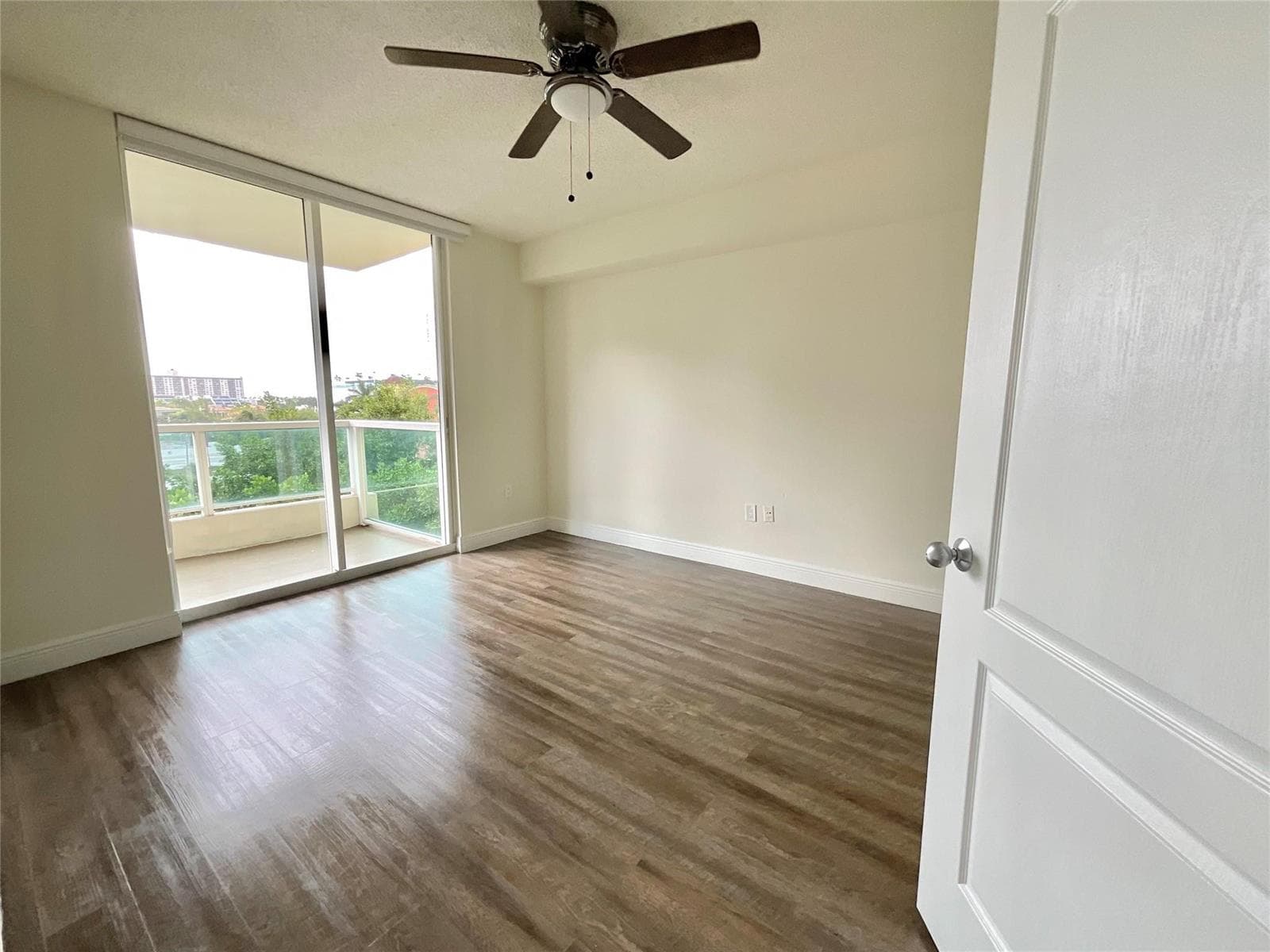 16900 N Bay Road # 3-507, Sunny Isles Beach FL 33160 photo 5