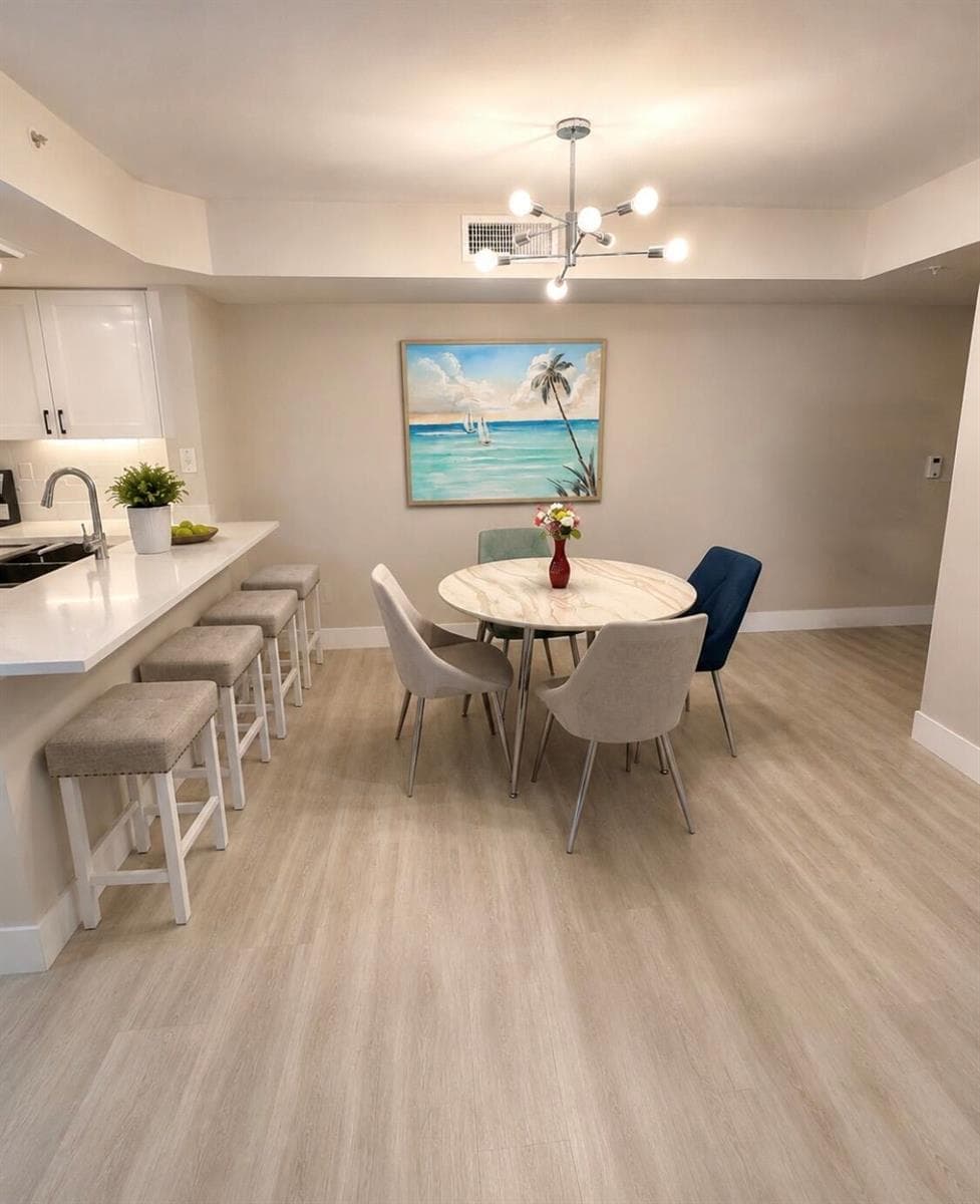 5055 Wiles Road Unit 105, Coconut Creek FL 33073 photo 2