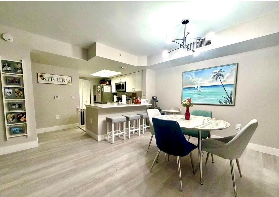 5055 Wiles Road Unit 105, Coconut Creek FL 33073 photo 3