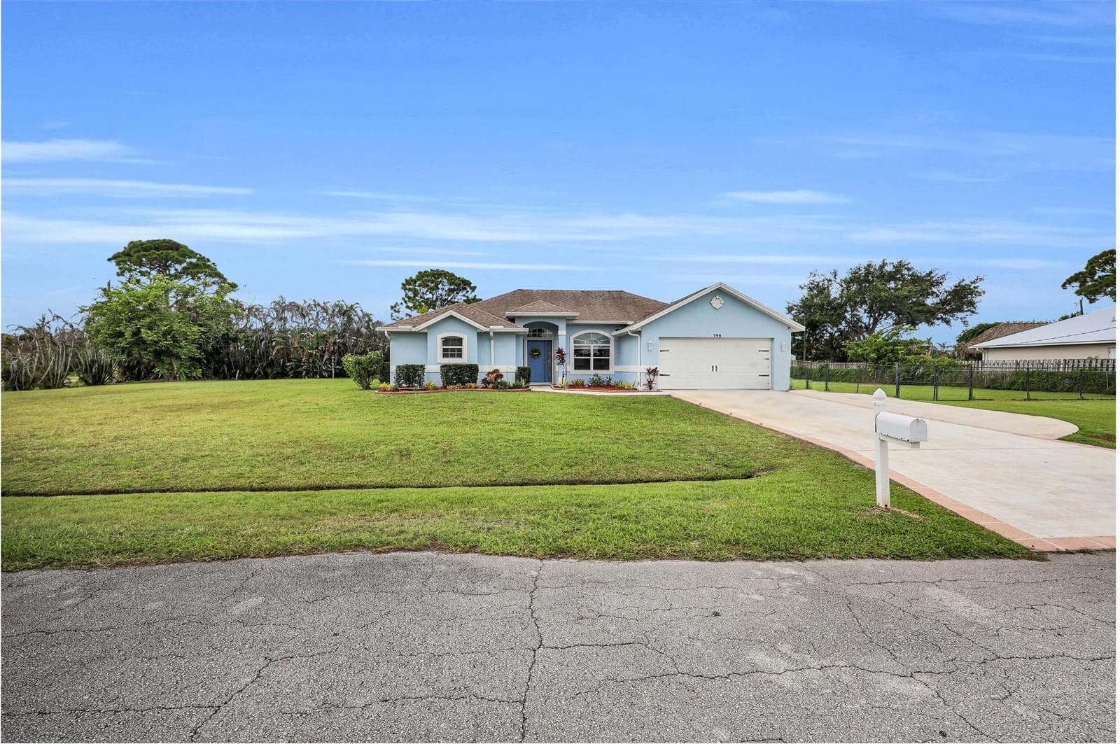 398 SE Bayview Terrace, Port St. Lucie FL 34983