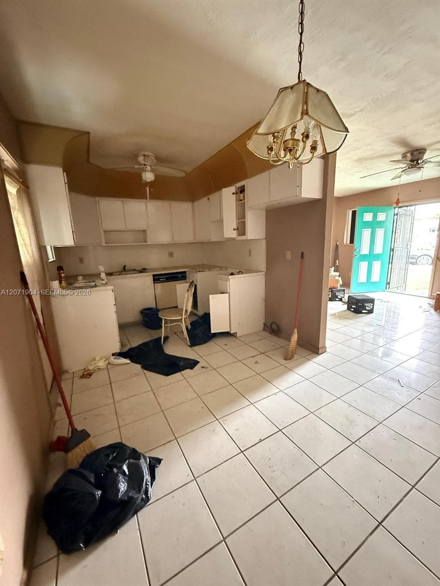 2911 NW 161st St, Miami Gardens FL 33054 photo 3
