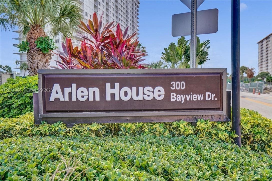 300 Bayview Dr # 1707, Sunny Isles Beach FL 33160 photo 2