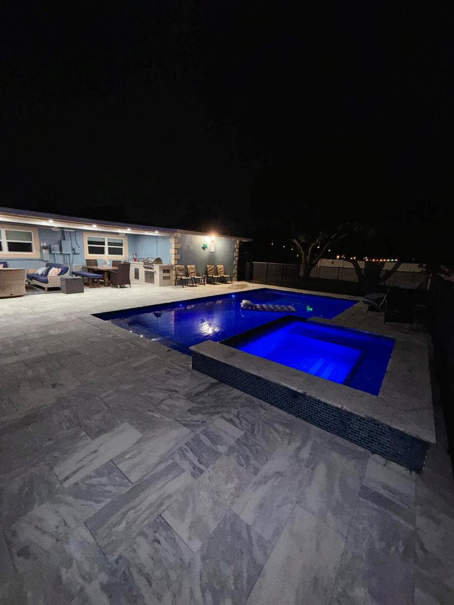 631 NW 39th Street, Oakland Park FL 33309 photo 3