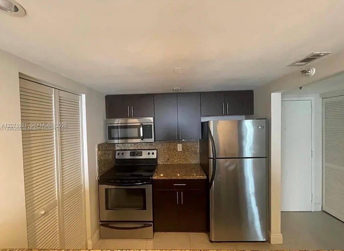 850 N Miami Ave # W-2205, Miami, FL 33136 photo 2