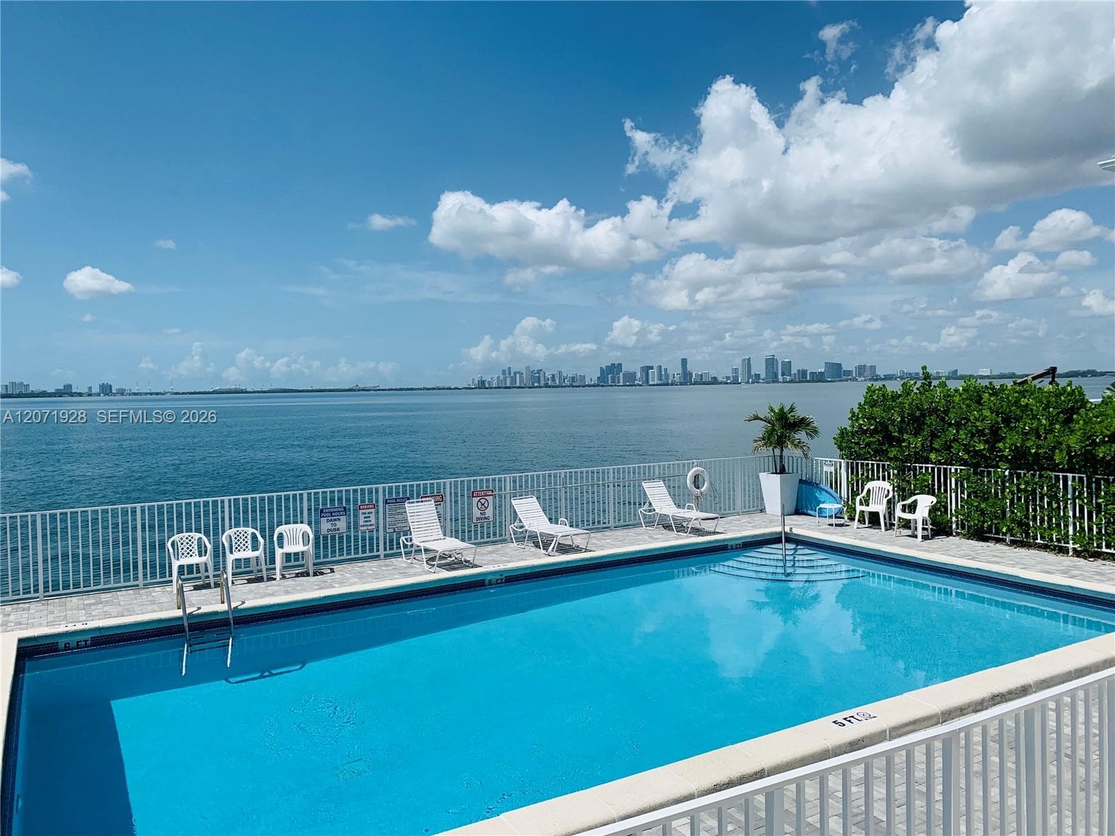 1840 S Treasure Dr # 15, North Bay Village FL 33141