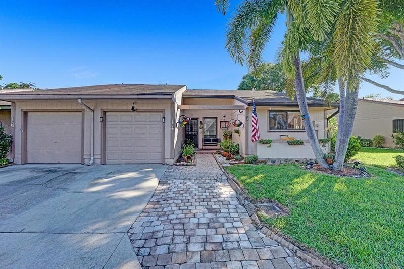 14 FLINT Way # 14, Boynton Beach FL 33426 photo 2