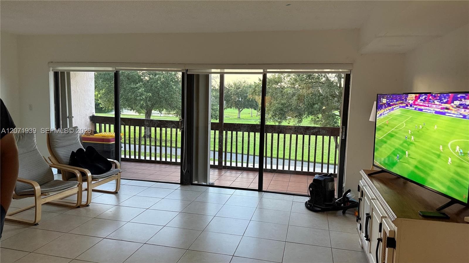 465 W Park Dr # 11-3, Miami FL 33172