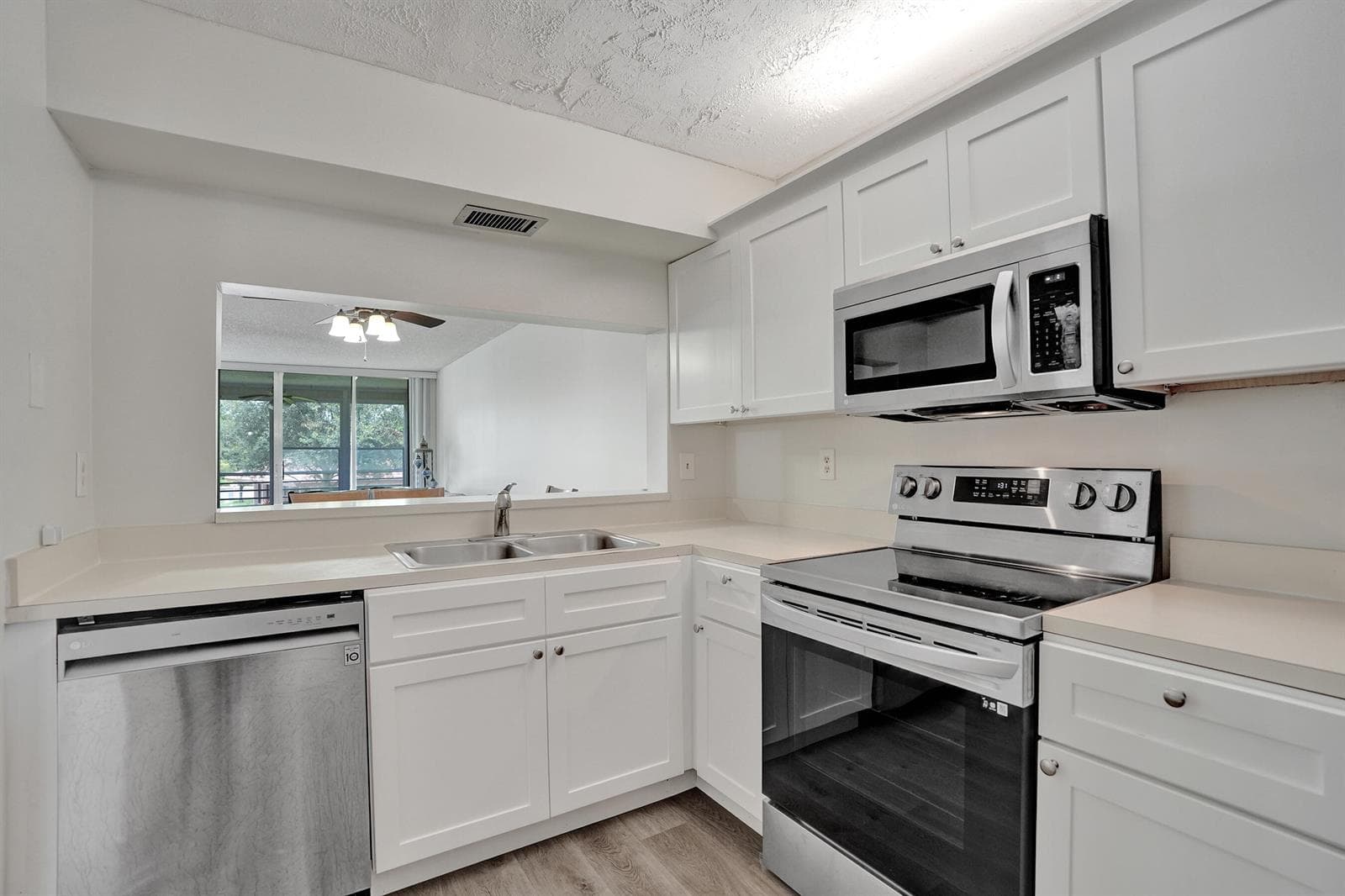 1920 SABAL PALM Drive # 203, Davie FL 33324 photo 4