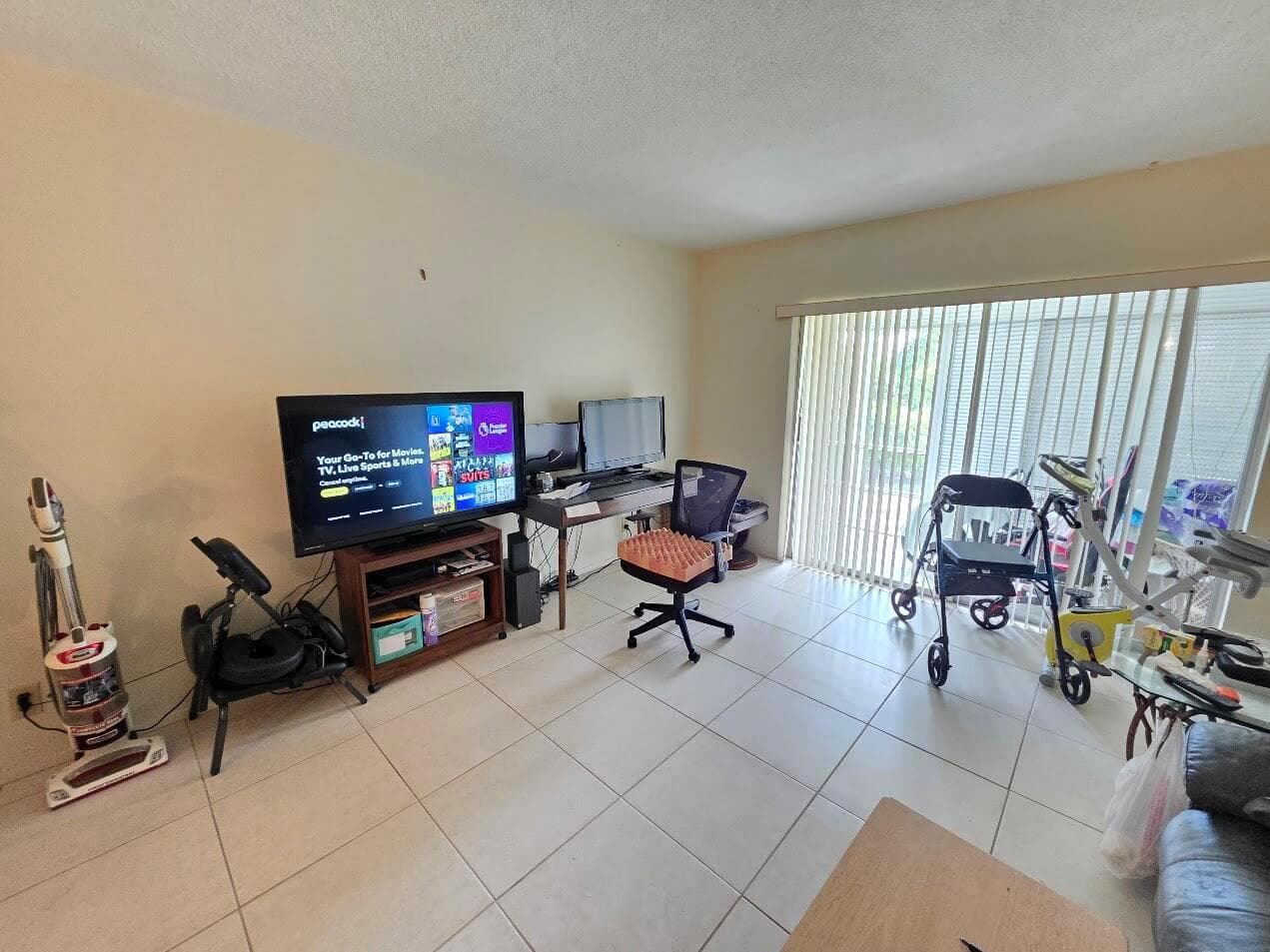 700 LAYNE Boulevard # 318B, Hallandale Beach FL 33009 photo 4