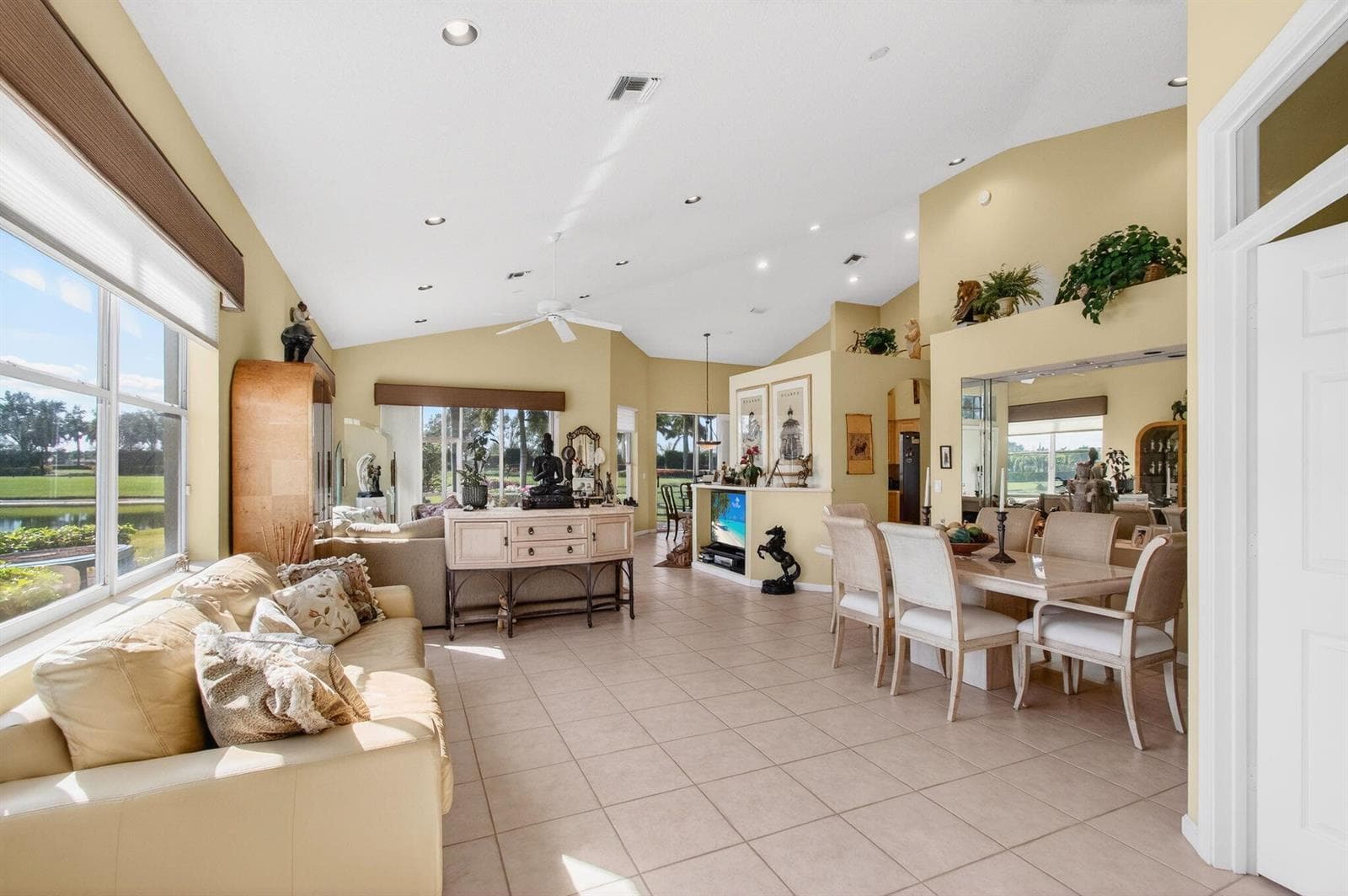 6862 SWANSEA Lane, Boynton Beach FL 33472 photo 3
