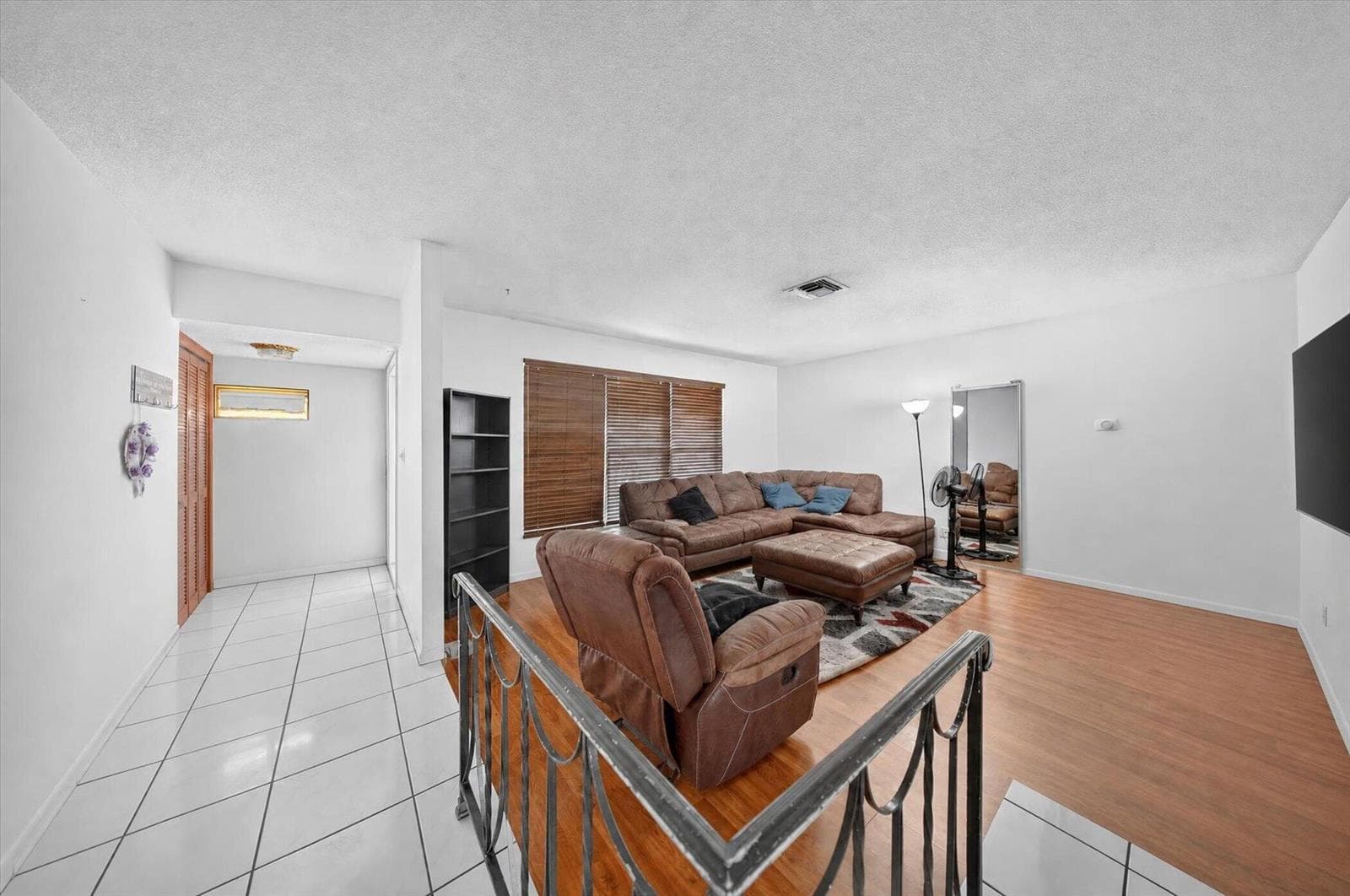 2251 SW 67TH Way NE, Miramar FL 33023 photo 4