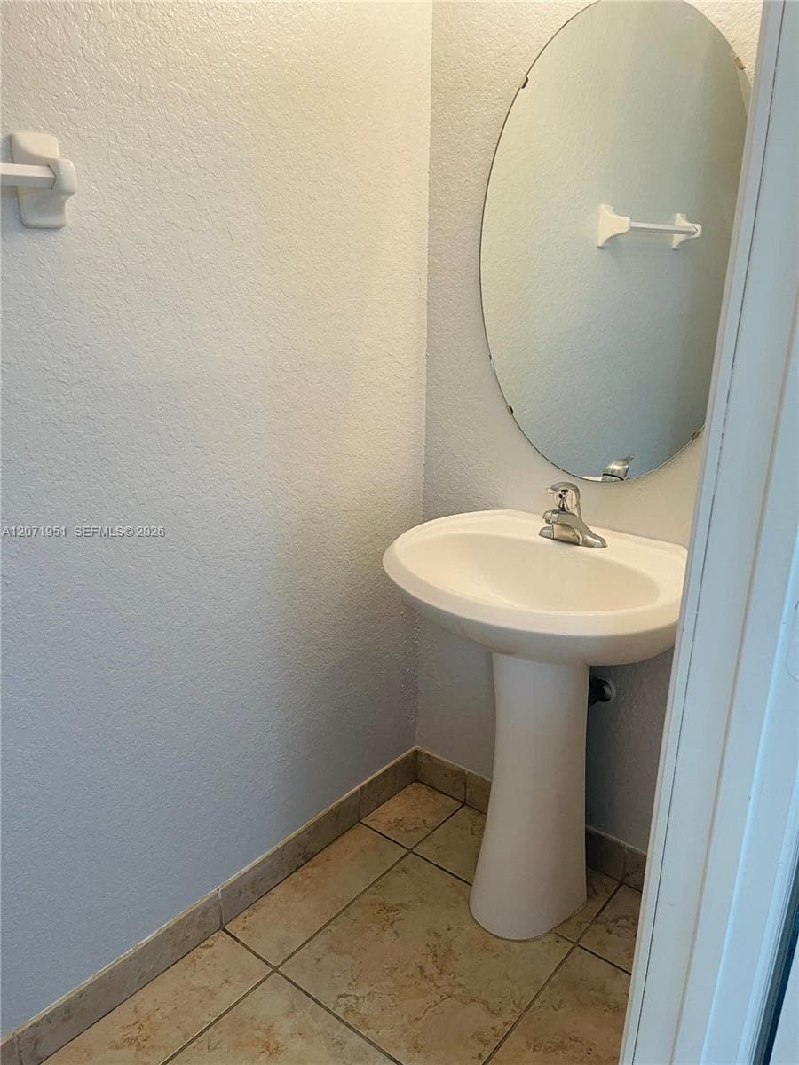 6364 Landings Way, Tamarac FL 33321 photo 5