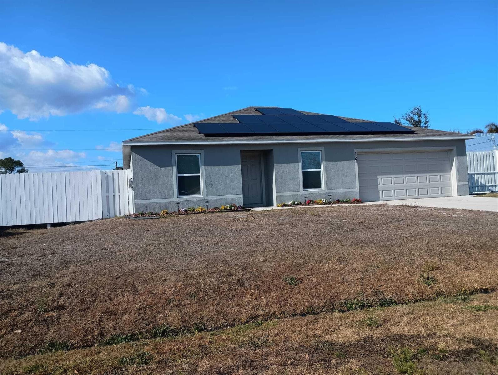 337 SE STARFISH Avenue, Port St. Lucie FL 34983 photo 2