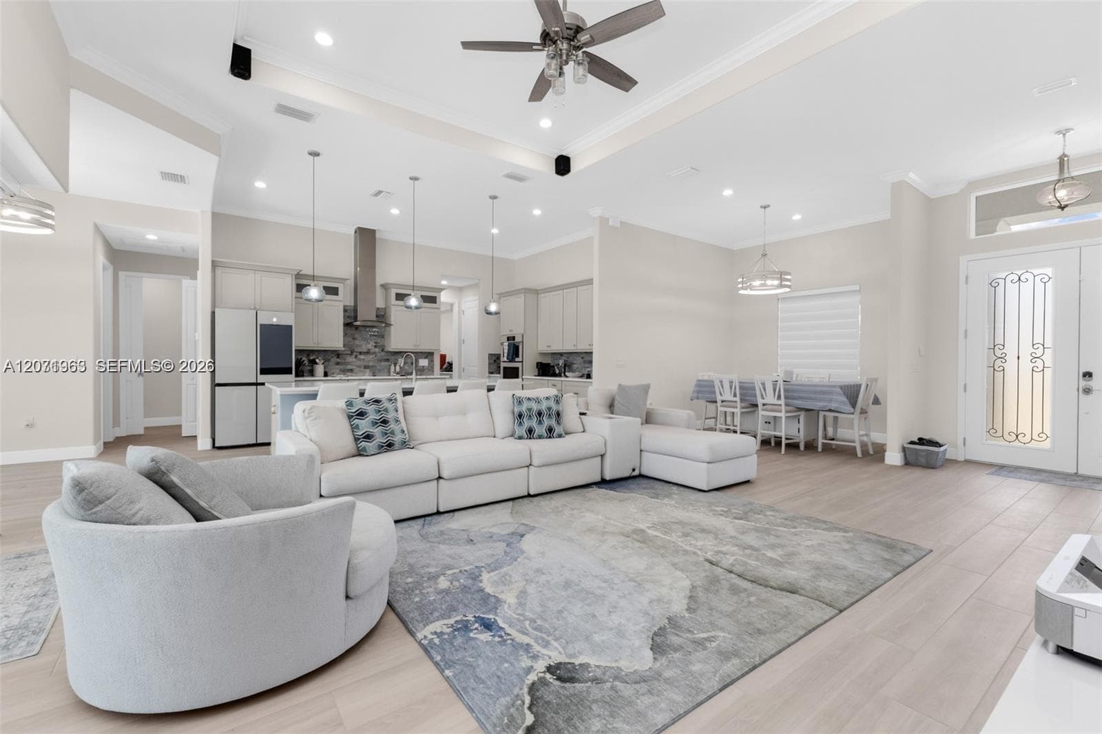 13926 Allamanda Cir, Other City - In The State Of Florida FL 33981 photo 3