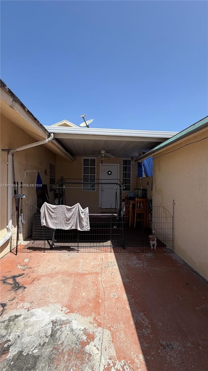2027 NW 1st Ter # R, Miami, FL 33125 photo 5