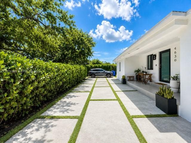 4630 SW 3rd St, Miami FL 33134 photo 5