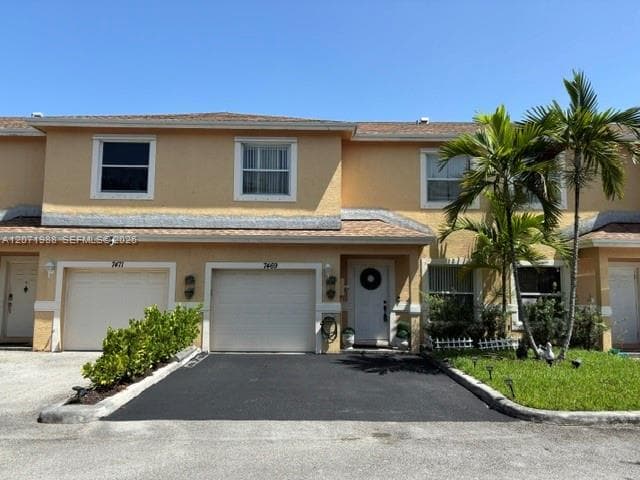 7469 Tam Oshanter Blvd, North Lauderdale FL 33068 photo 4