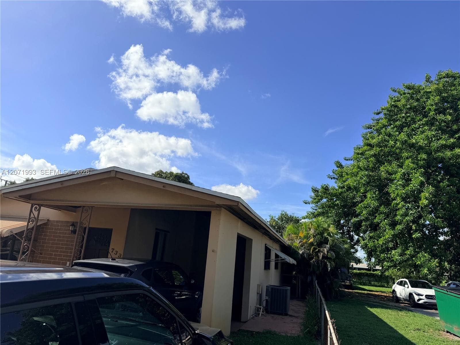 733 E 26th St, Hialeah FL 33013 photo 3