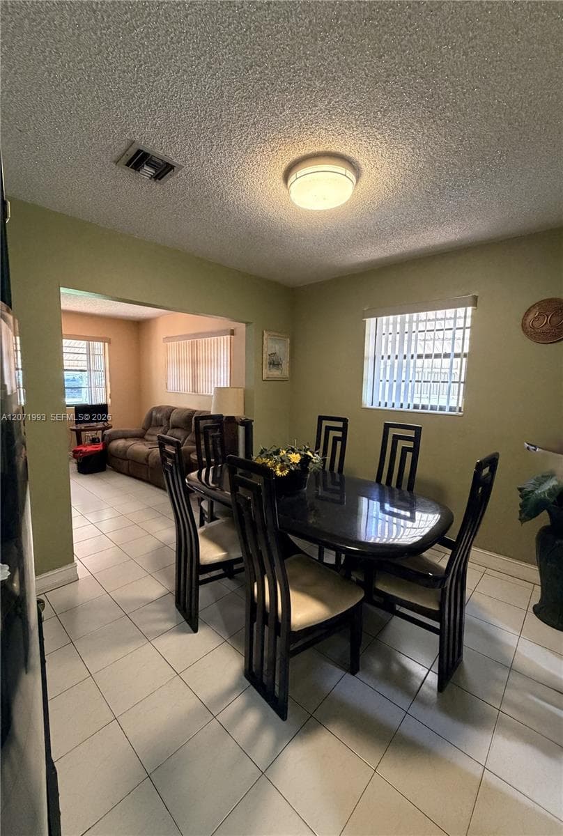 733 E 26th St, Hialeah FL 33013 photo 5