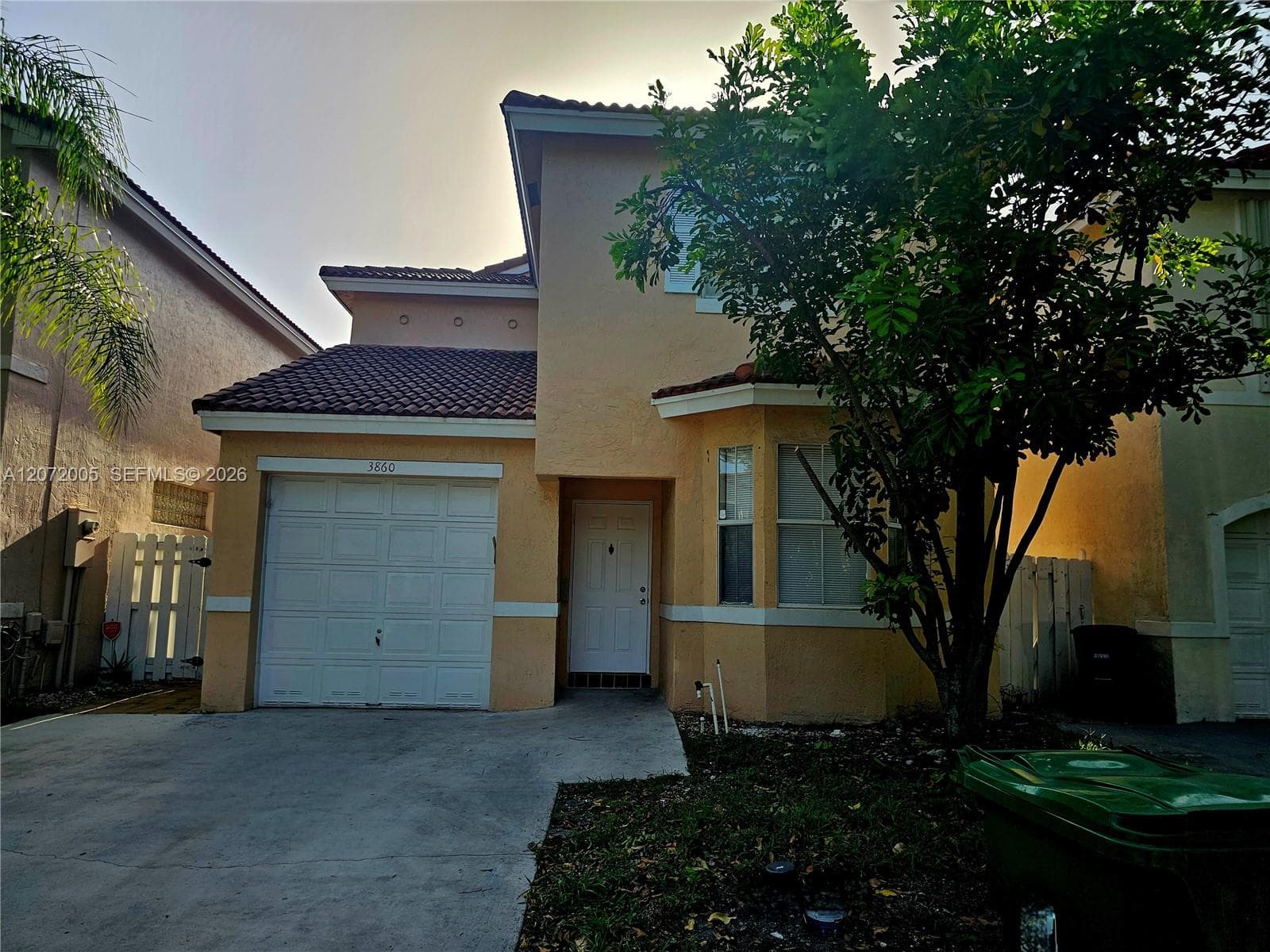 3860 Tree Tops Rd, Cooper City FL 33026