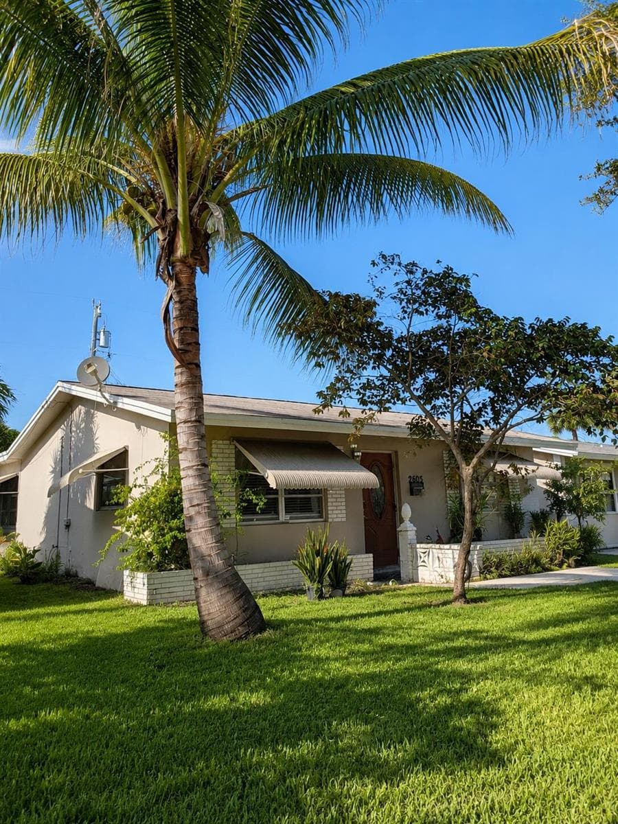 2603 NW 54TH Street, Tamarac FL 33309 photo 3