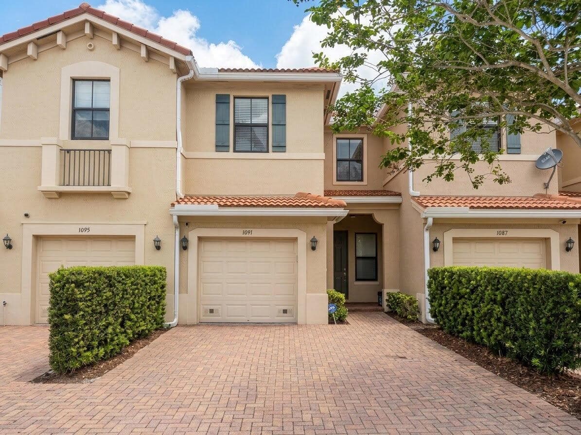 1091 NW 33RD Street, Pompano Beach FL 33064