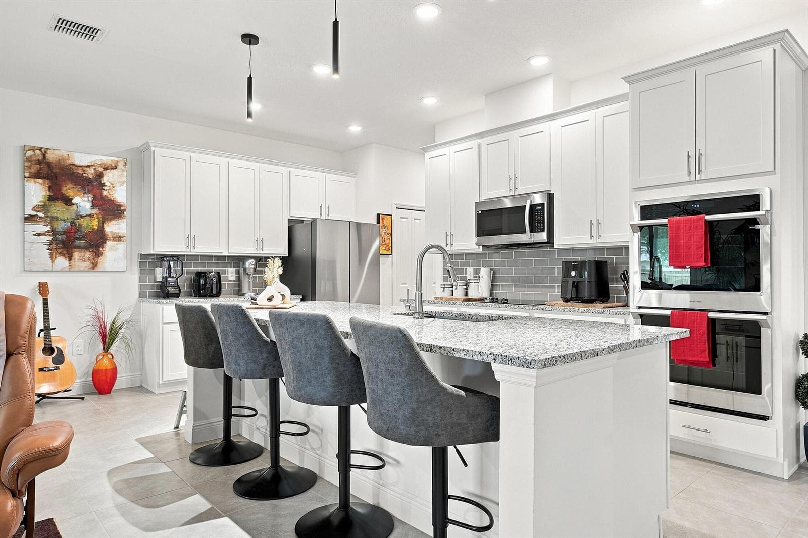 1008 SW Ingrassina Avenue SW, Port St. Lucie FL 34953 photo 4