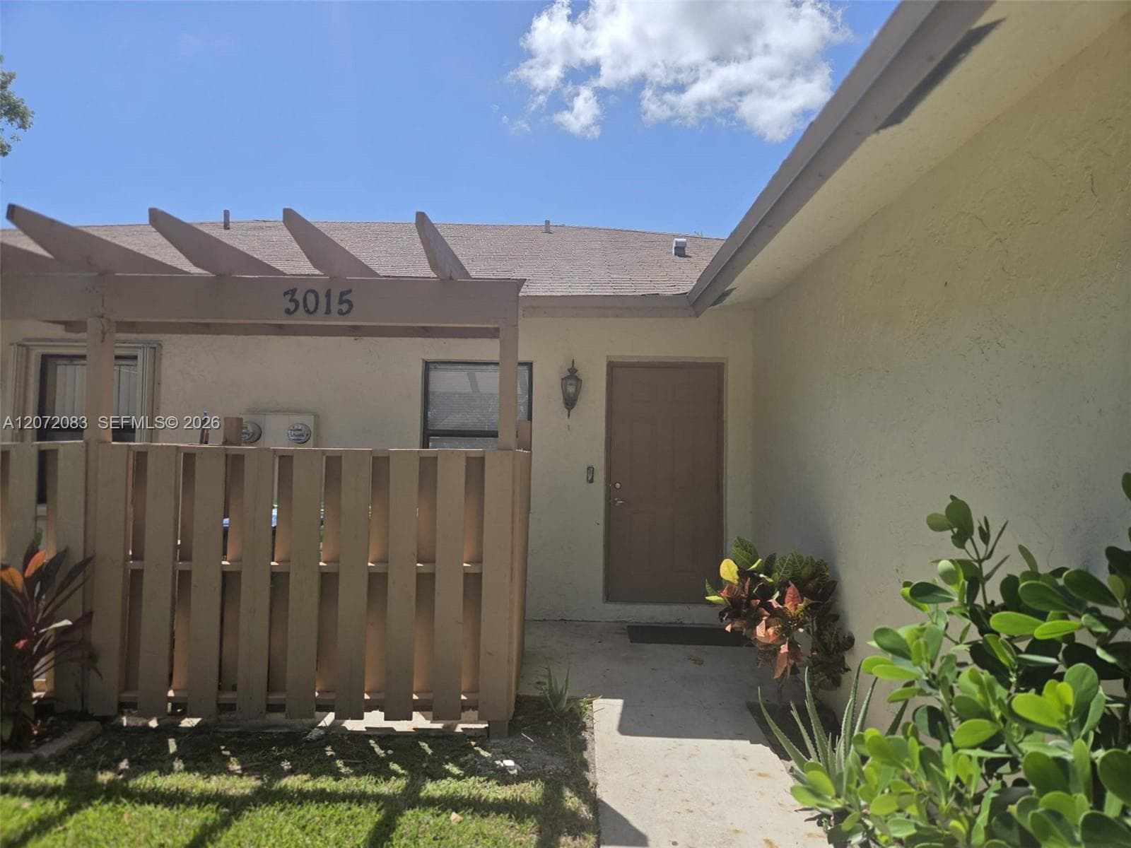 3015 NW 109th Ave, Sunrise FL 33322 photo 2